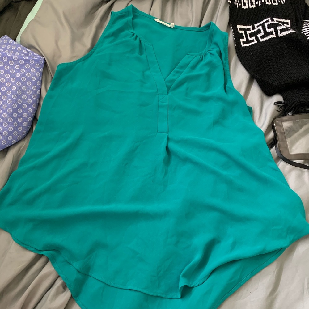 medium turquoise blouse🌀🌀